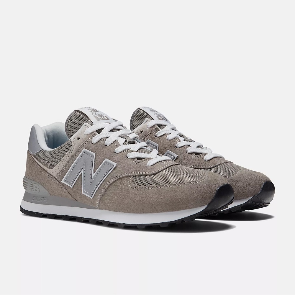 New Balance Classic 574s in Grey/White (Unisex)
